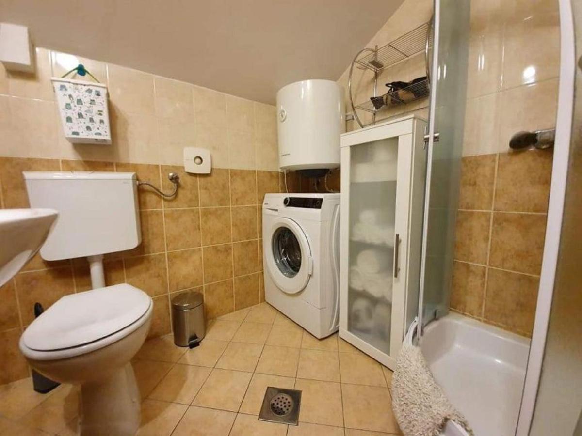 Apartment Majer โมโกชิซา ภายนอก รูปภาพ